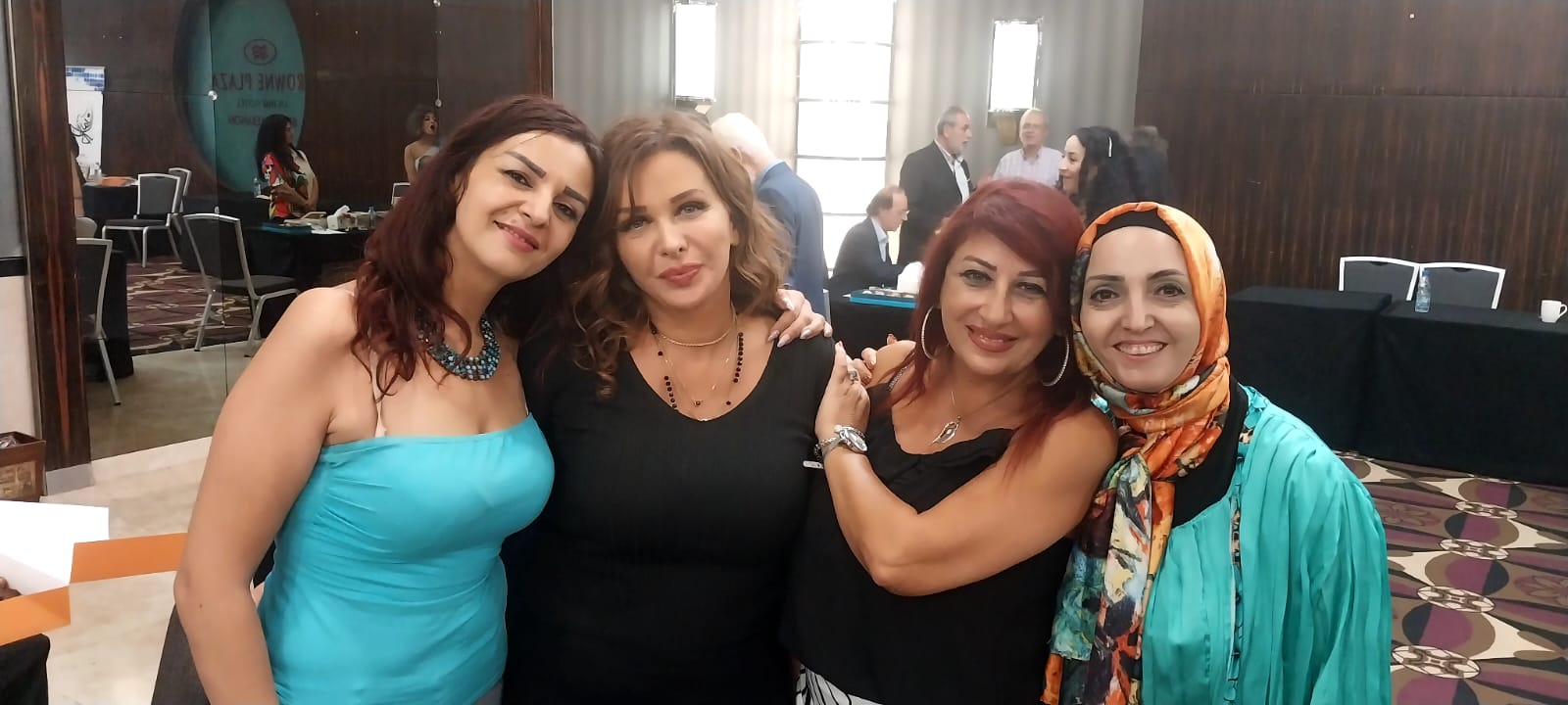 تظاهرة ثقافية مميزة وفريدة هي الاولى من نوعها في لبنان معرض الكاتب العربي، من تنظيم دار ناريمان للنشر