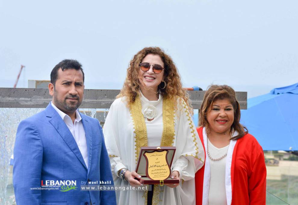 تكريم رئيسة الاتحاد العربي للبصريات نسرين الأشقر