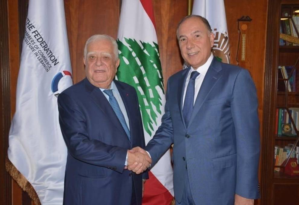 دبوسي نعى الفقيد الكبير والرجل الإستثنائي عدنان القصار