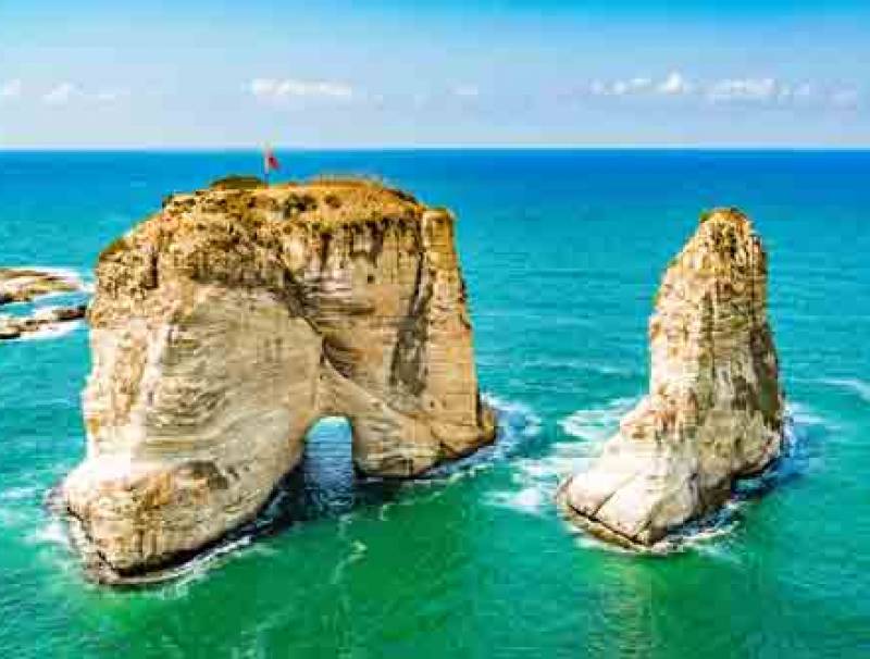 حرب مزدوجة يواجهها القطاع السياحي والمطلوب سياسة اقتصادية ومخطط توجيهي ينهضان به