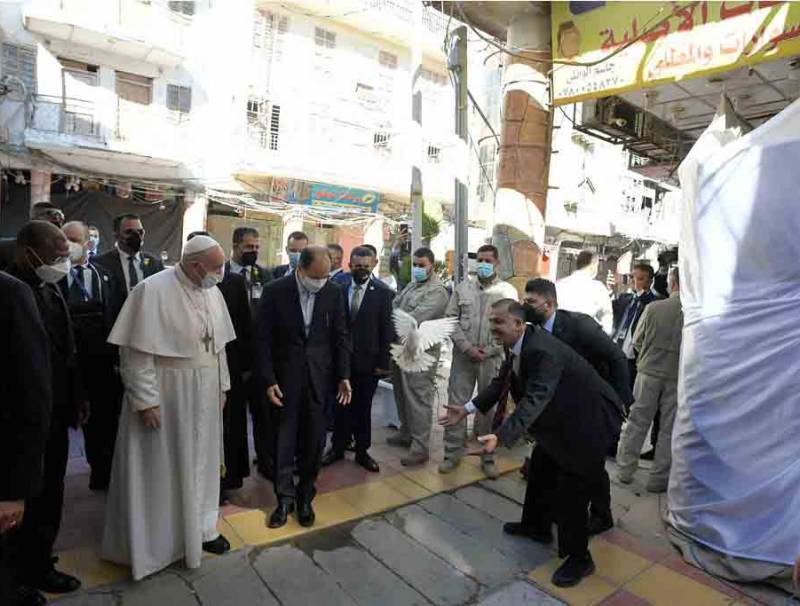 الوكالة الوطنية تتابع زيارة البابا العراق