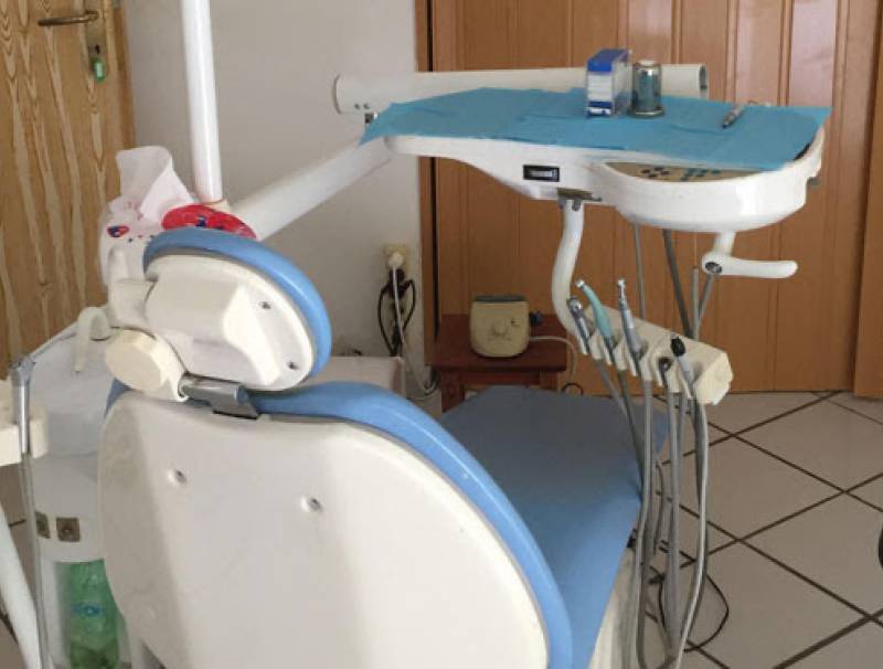 بلدية جبيل تؤمن من خلال مركز الرعاية الصحيّة الأوّليّة خدمة طب الأسنان مجاناً لسكانها