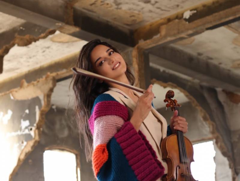 عازفة الكمان سميرة رياشي تطلق عملها الجديد