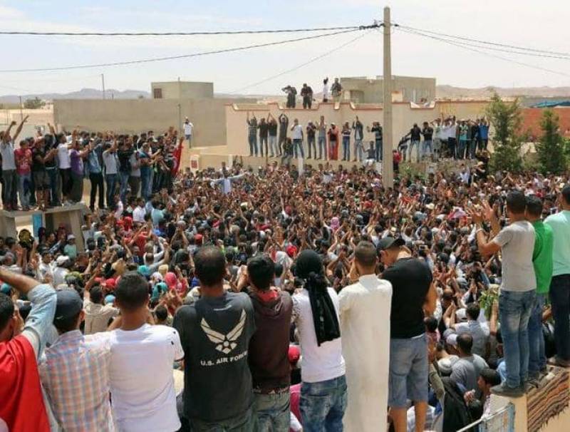 إضراب في مواقع لإنتاج النفط جنوب تونس